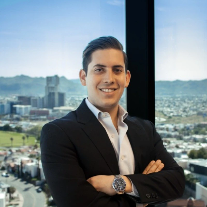Retrato profesional de Lic. Mauricio González
